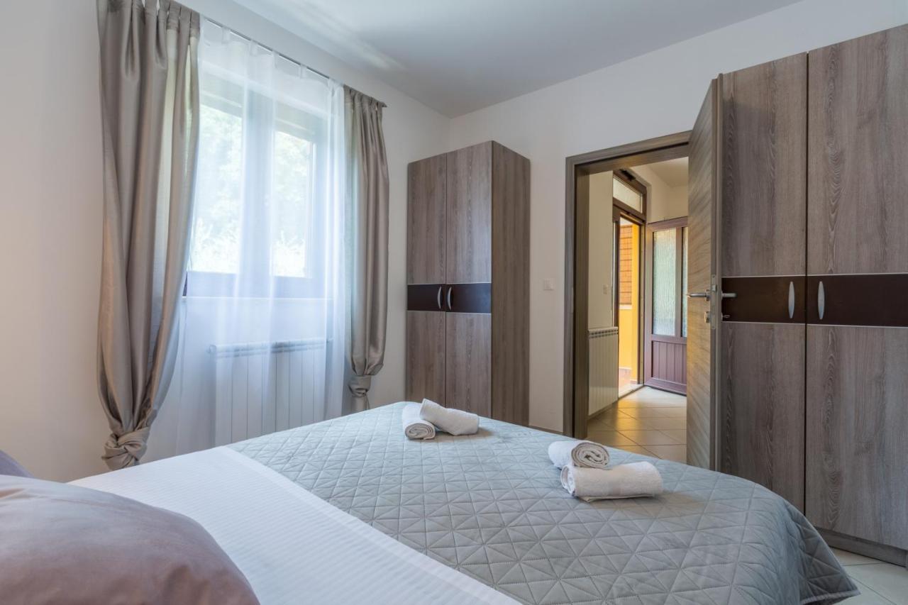 Studio Apartments Pinia-Marina Poreč Extérieur photo